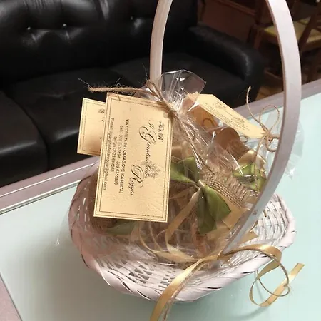 Couette-café Il Giardino Della Reggia *
